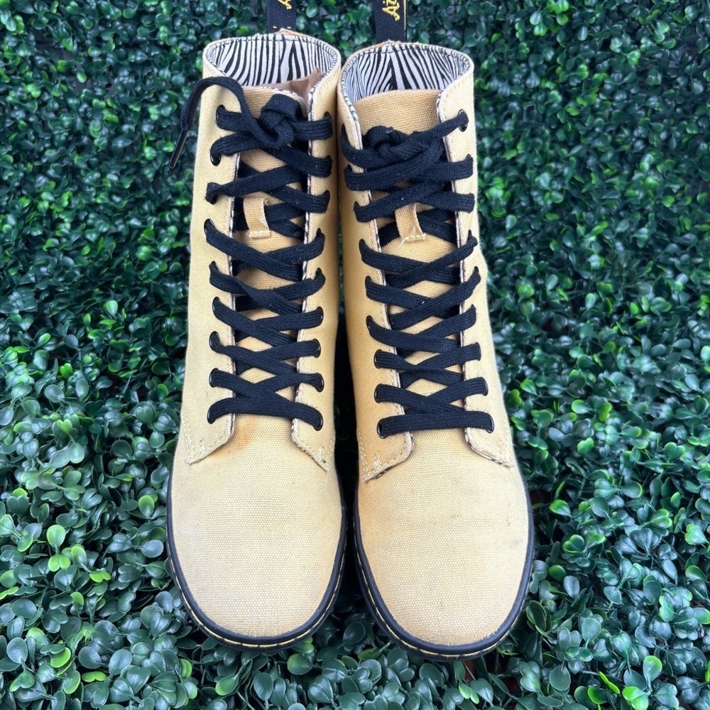 DR.MARTENS STRATFORD 9-EYE FOLD DOWN CANVAS BOOTS SIZE 6WOMAN - Picture 2 of 8